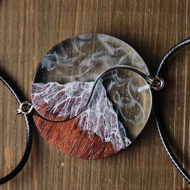 Epoxy Yin-Yang pendant set winter 30 mm