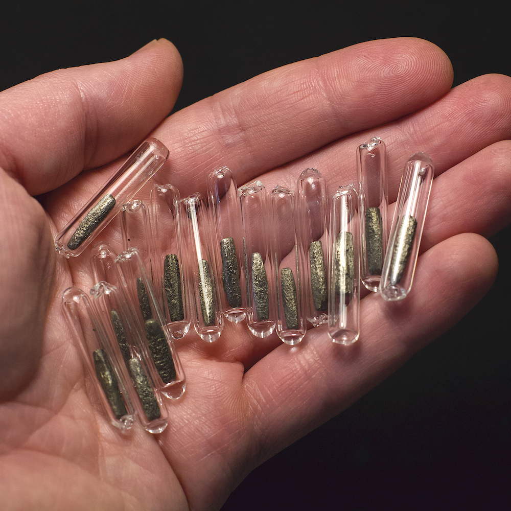 Europium inside ampoule 6x30 mm (Eu), 99.99% - 0.5 g.