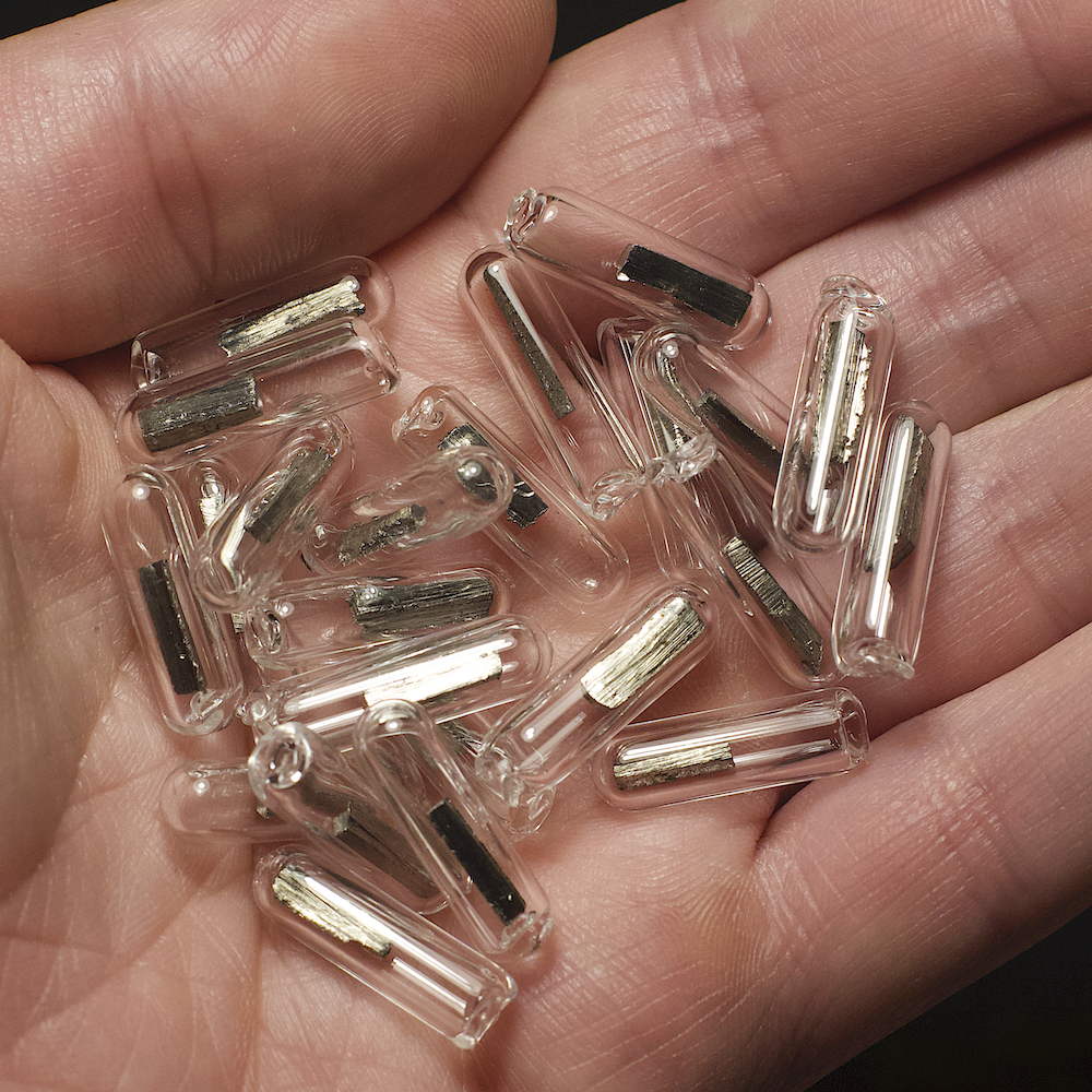Praseodymium inside ampoule 6x20 mm (Pr), 99.9% - 0.5 g.